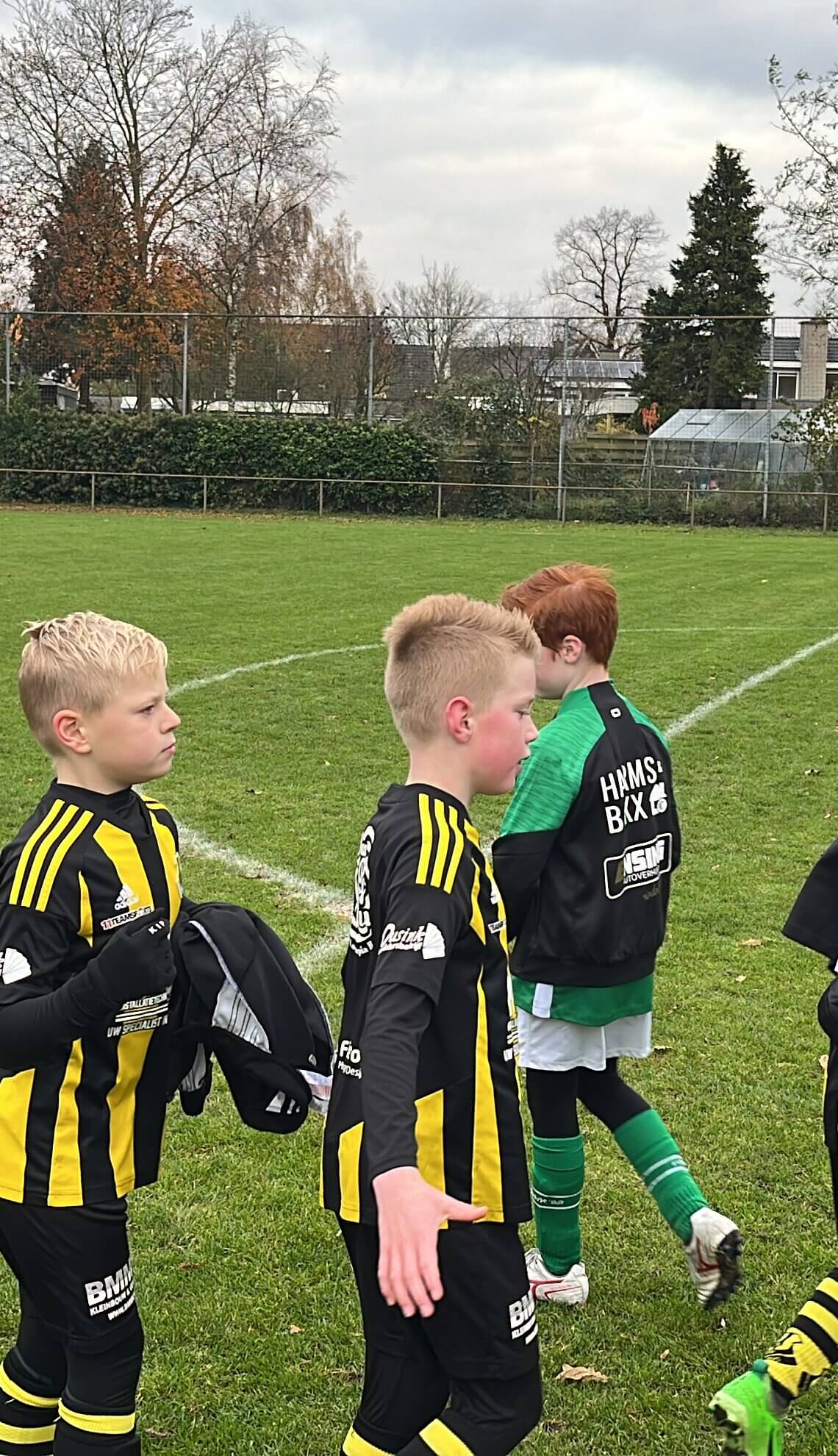 Columbia JO9-1 vs Groenwit JO9-2: het gras is toch groener aan de Winkewijertlaan